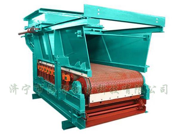 帶式（甲帶）給料機(jī)具有運(yùn)行平穩(wěn)、節(jié)能、環(huán)保等優(yōu)點(diǎn)
